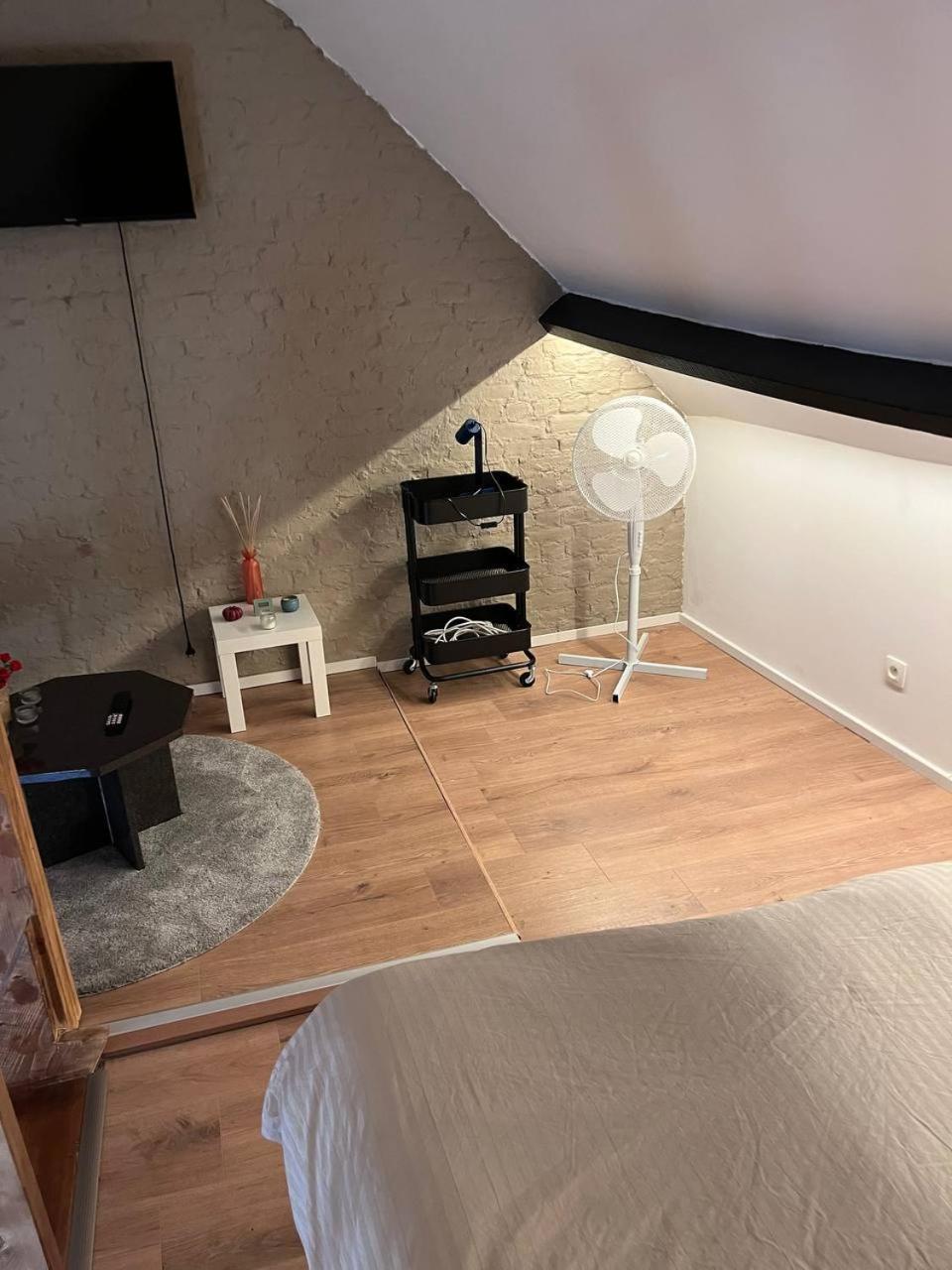 Apartment Design Spacious 46